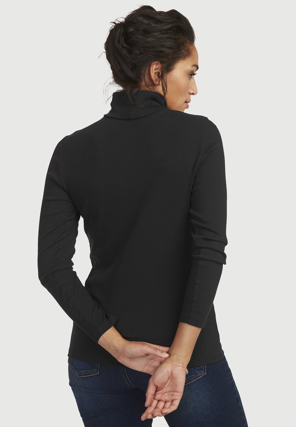 Топ с длинными рукавами ROLL NECK Cellbes of Sweden, черный
Топ с длинными рукавами ROLL NECK Cellbes of Sweden, черный