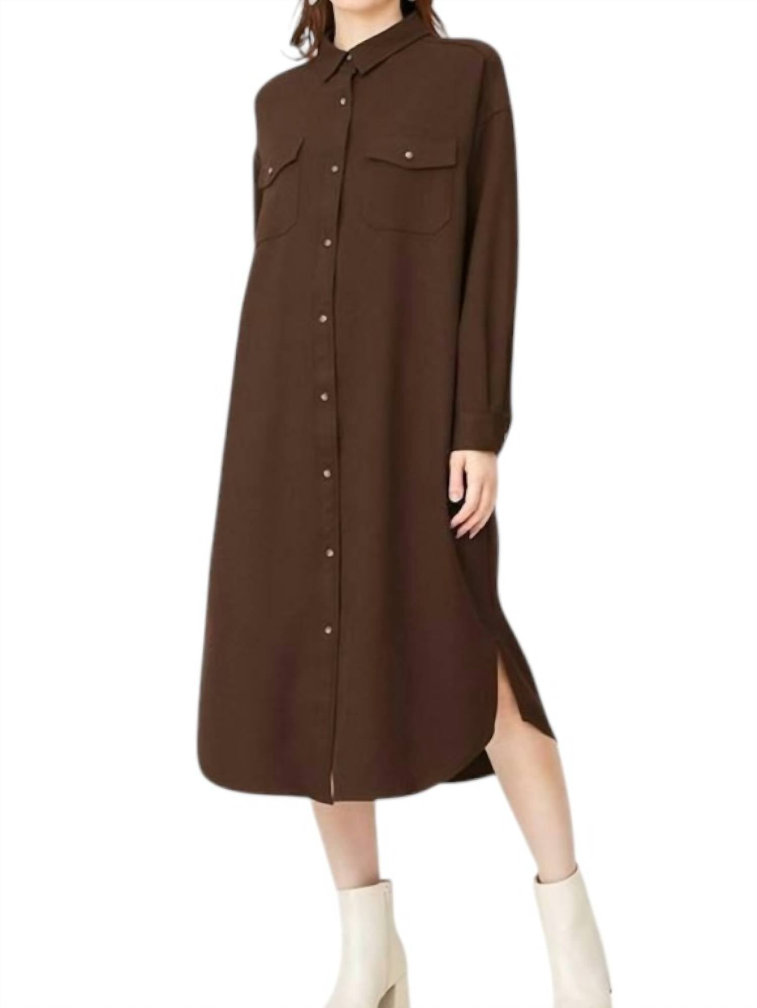 Парижское платье-рубашка в шоколадном цвете Gold Hawk
Парижское платье-рубашка в шоколадном цвете Gold Hawk