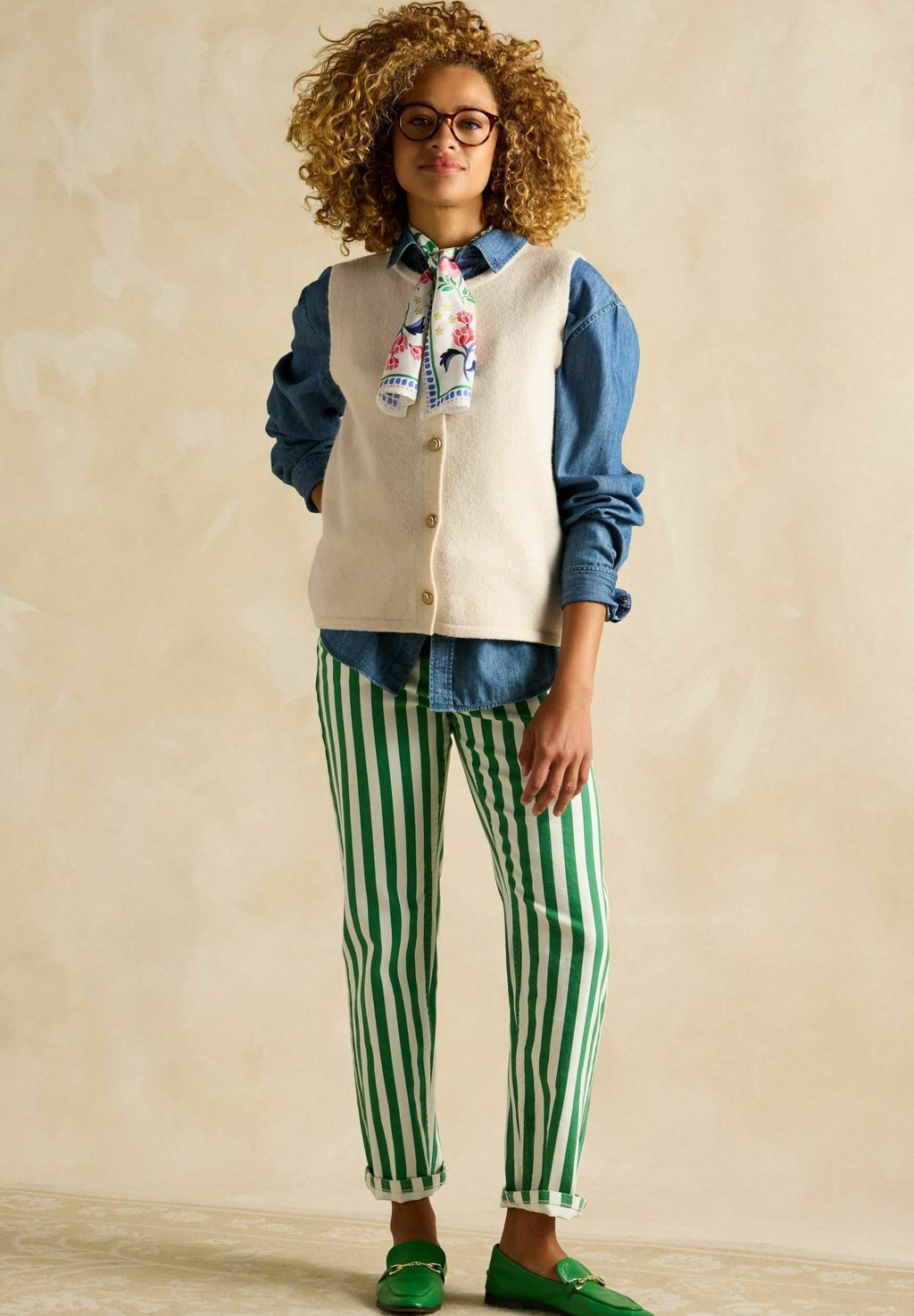 Жилет REGULAR FIT Tom Joule, бежевый
Жилет REGULAR FIT Tom Joule, бежевый