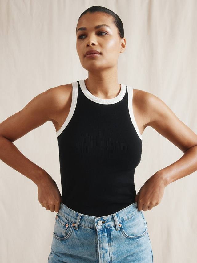 Жилет с контрастной отделкой с высоким вырезом и верхней частью Albaray, черный/белый
Жилет с контрастной отделкой с высоким вырезом и верхней частью Albaray, черный/белый