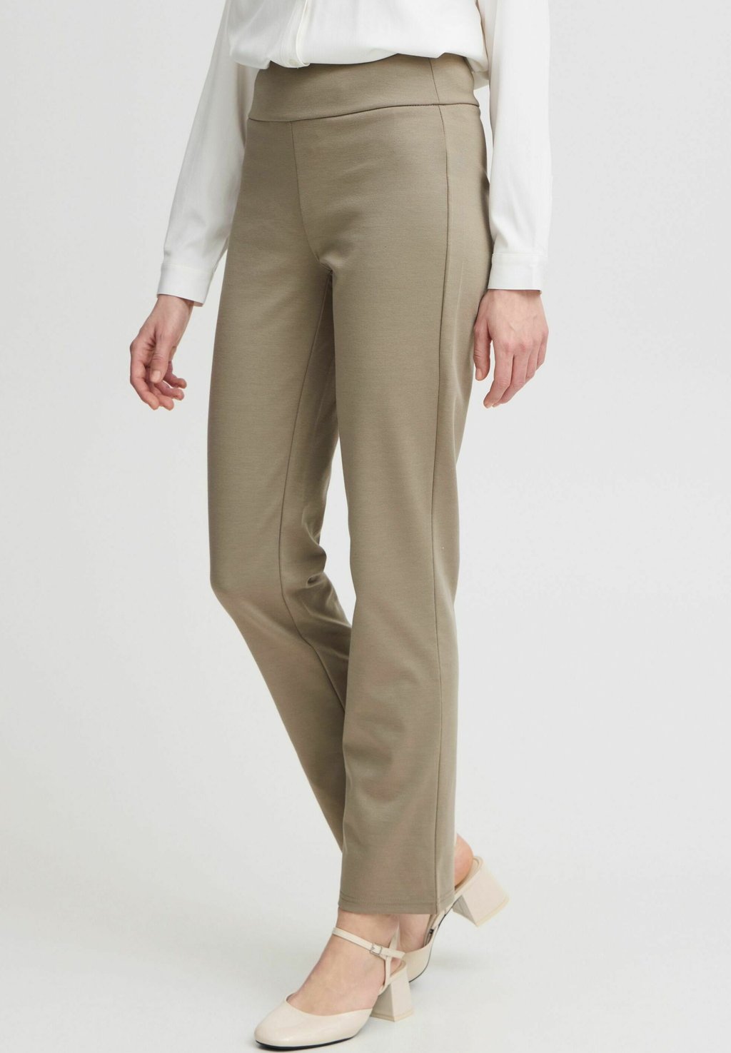 Леггинсы BLAZER PA 4 Fransa, коричневый
Леггинсы BLAZER PA 4 Fransa, коричневый