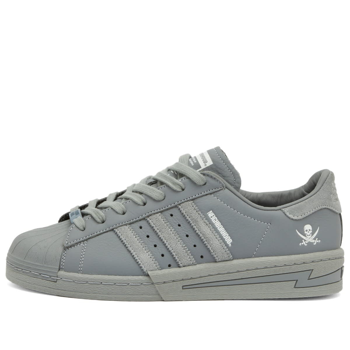 Кроссовки Adidas X Neighborhood Superstar N 2024 Sneakers, цвет Grey & Footwear White
Кроссовки Adidas X Neighborhood Superstar N 2024 Sneakers, цвет Grey & Footwear White