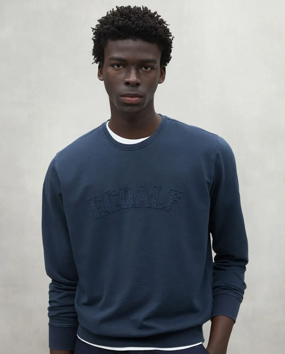 Мужская толстовка с круглым вырезом и вышивкой спереди Ecoalf, тёмно-синий
Мужская толстовка с круглым вырезом и вышивкой спереди Ecoalf, тёмно-синий