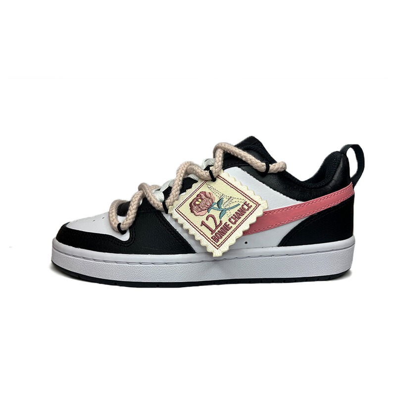 Кроссовки Nike Court Borough Skateboarding Shoes Women's Low-top Core Black / Cloud White / Team Shock Pink 2, черный
Кроссовки Nike Court Borough Skateboarding Shoes Women's Low-top Core Black / Cloud White / Team Shock Pink 2, черный