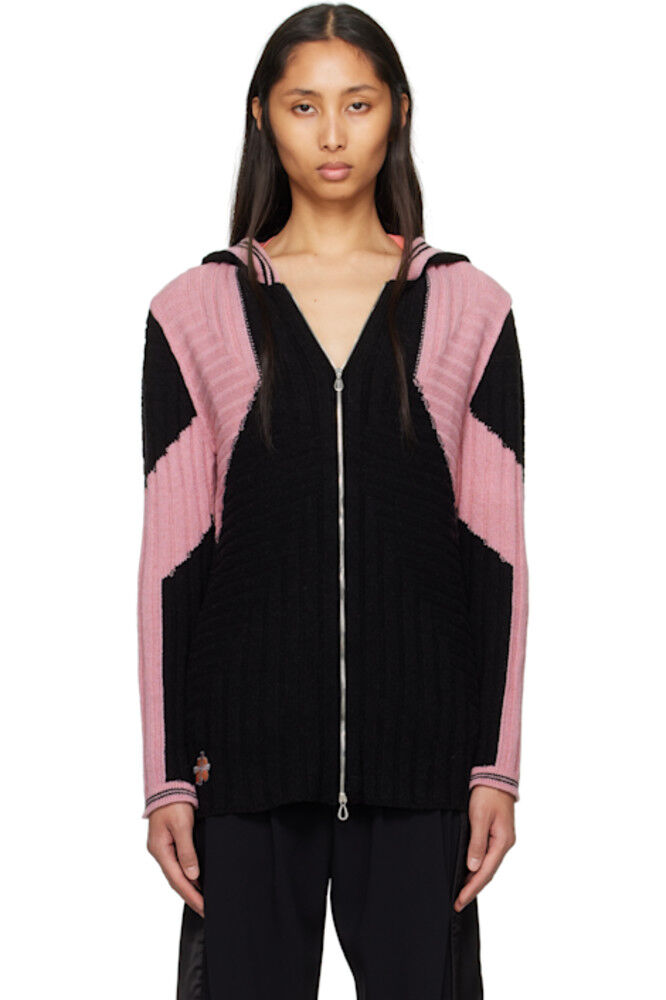 Черно-розовая толстовка с капюшоном Dakota Oversize Kiko Kostadinov
Черно-розовая толстовка с капюшоном Dakota Oversize Kiko Kostadinov