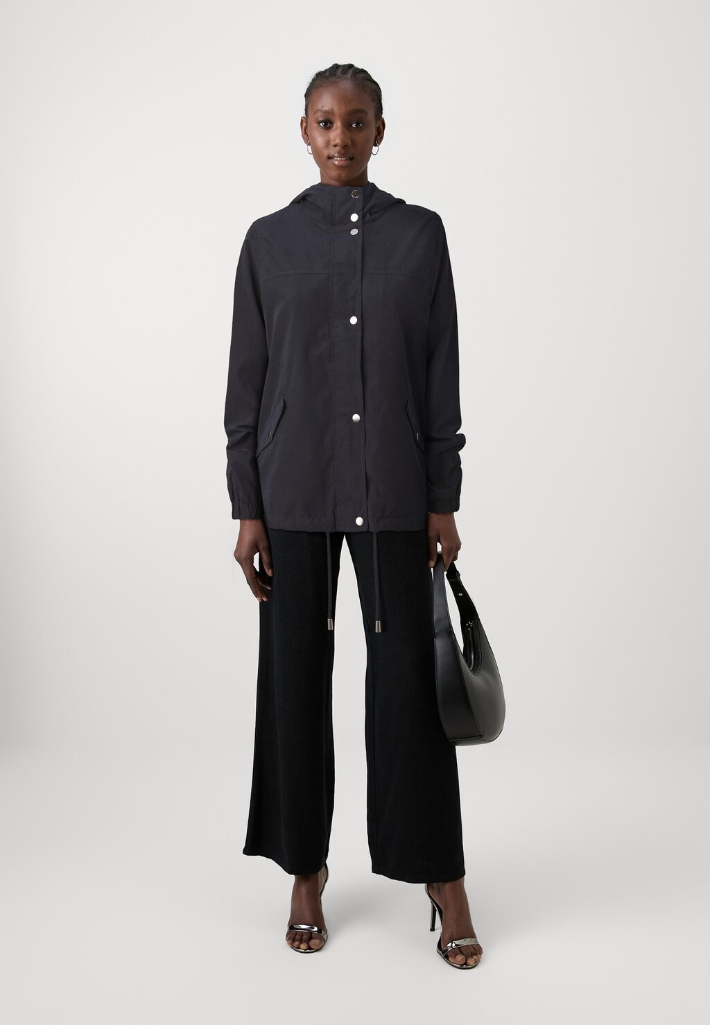 Летняя куртка JDYNEWHAZEL SHINE JDY, темно-синий
Летняя куртка JDYNEWHAZEL SHINE JDY, темно-синий