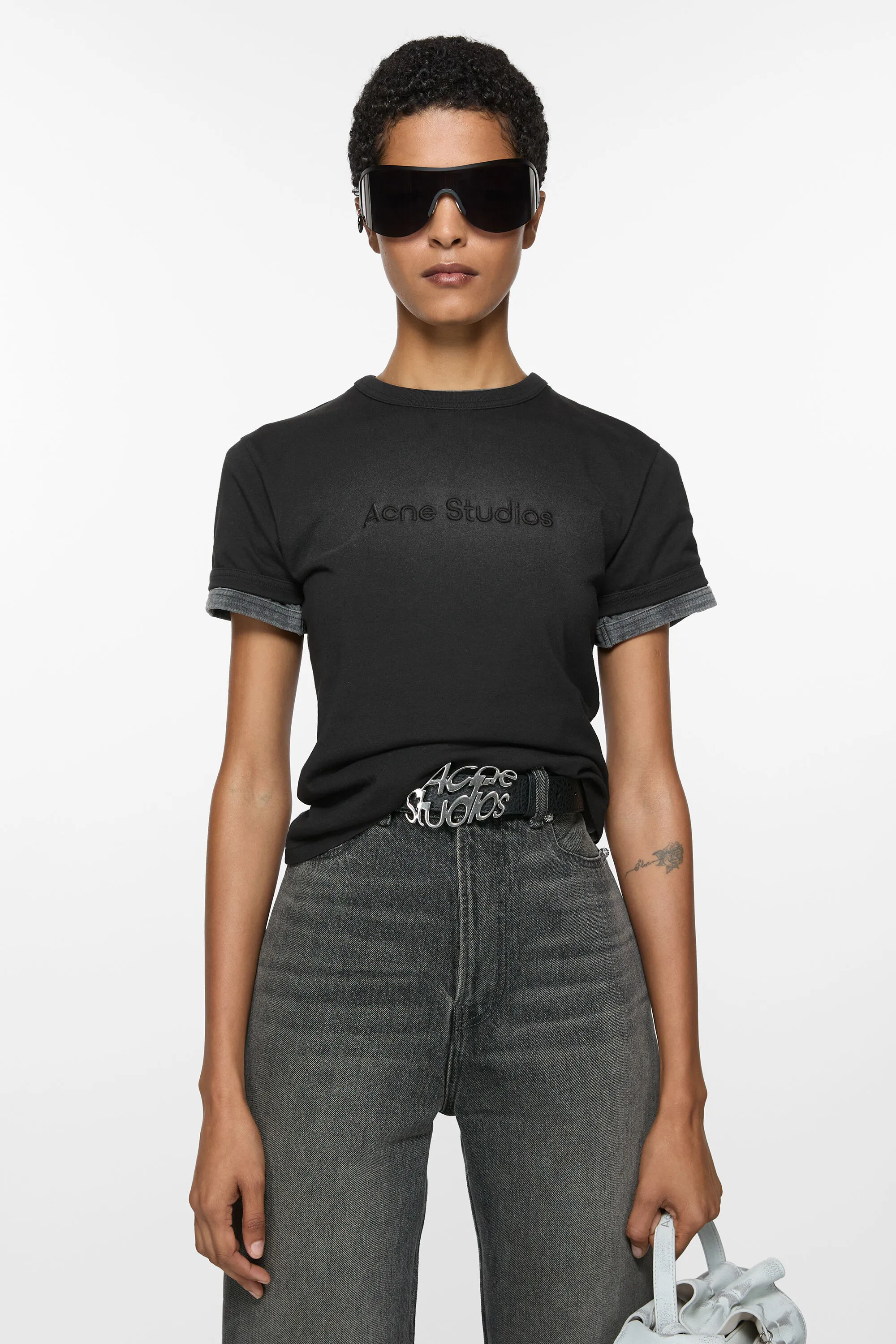 Футболка с логотипом - приталенный крой Acne Studios, выцветший черный
Футболка с логотипом - приталенный крой Acne Studios, выцветший черный