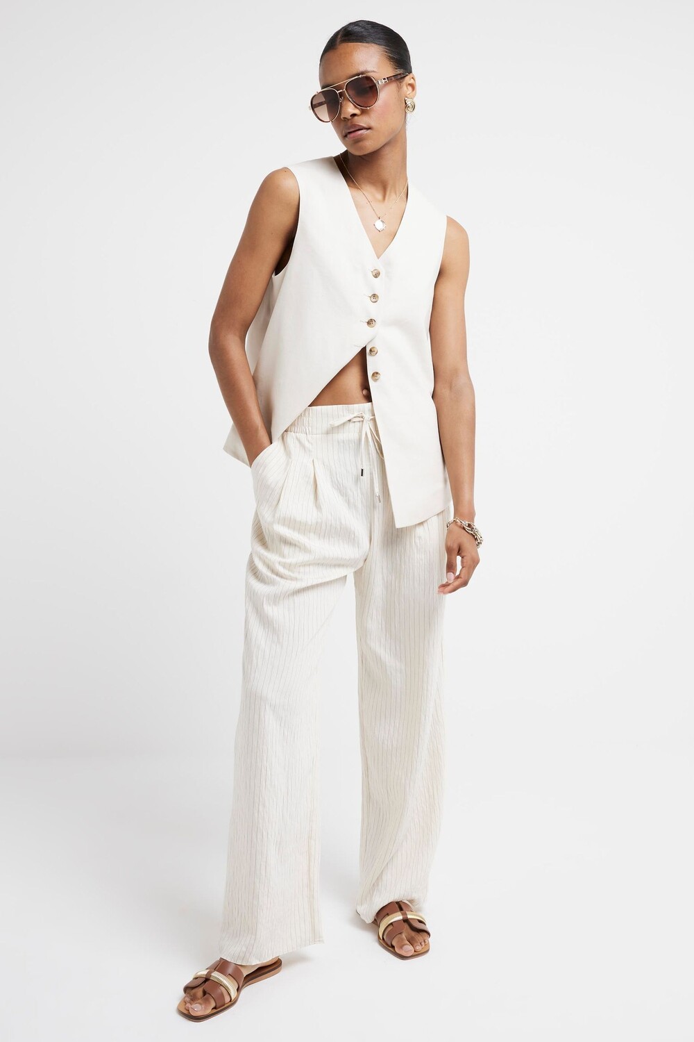 Широкие брюки в полоску River Island, бежевый
Широкие брюки в полоску River Island, бежевый