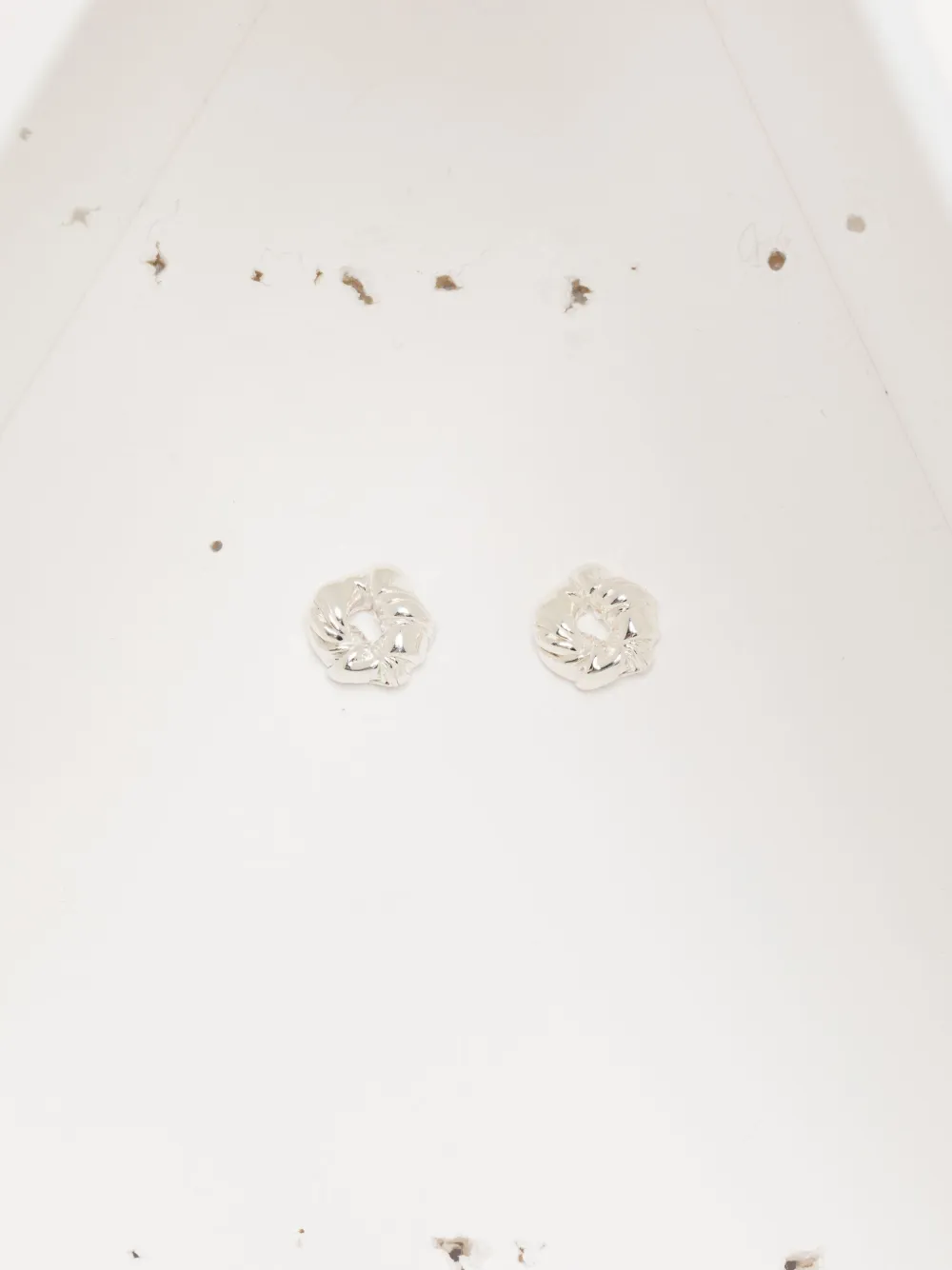 Фактурные серьги Jetty Completedworks, серебристый
Фактурные серьги Jetty Completedworks, серебристый