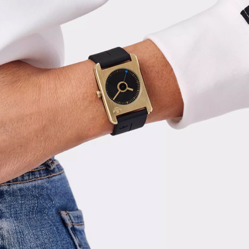 Adidas Originals Кварцевые часы на силиконовом ремешке 32 мм черный циферблат unisex
Adidas Originals Кварцевые часы на силиконовом ремешке 32 мм черный циферблат unisex