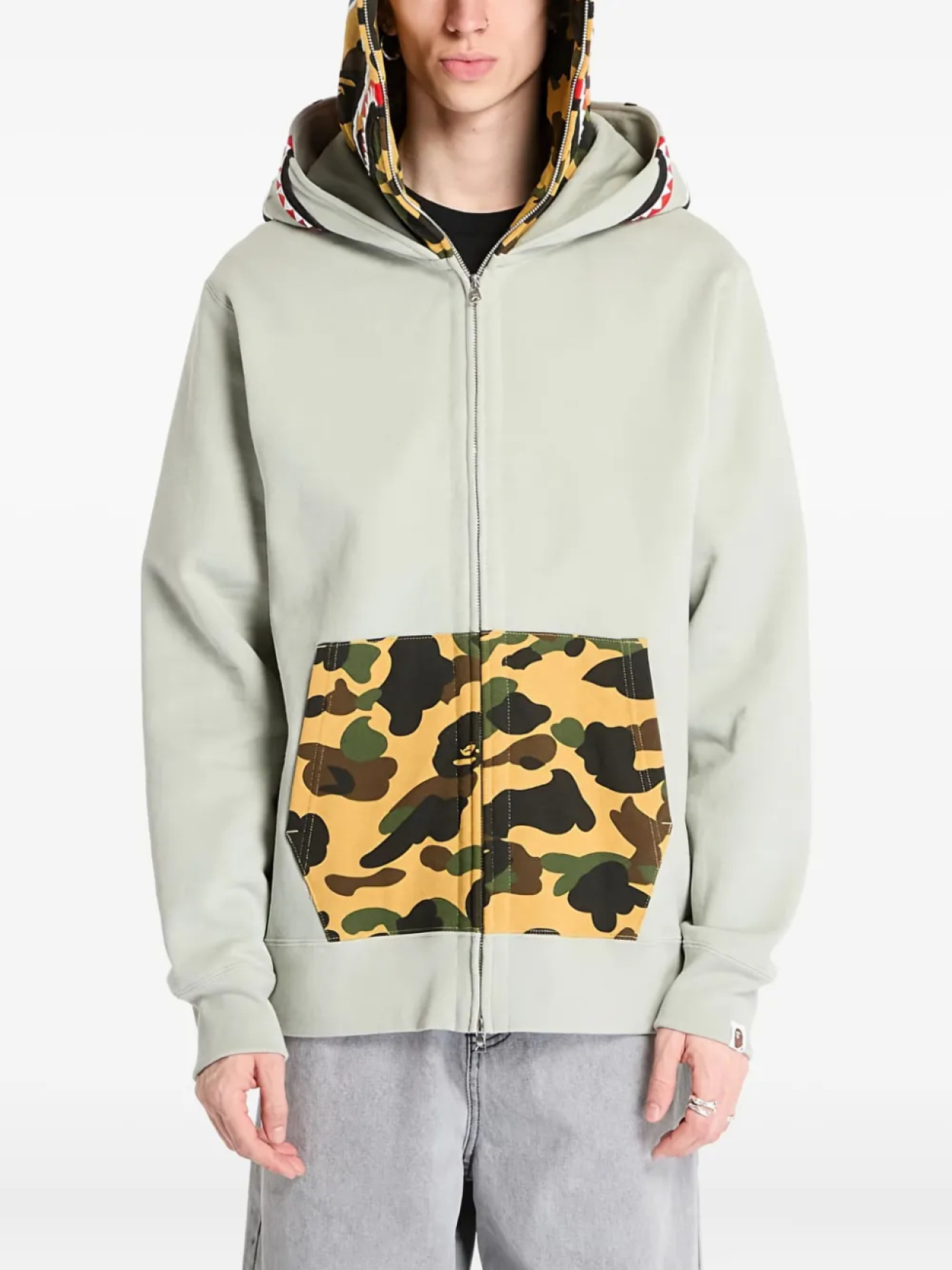 Толстовка с капюшоном BATHING APE с камуфляжным принтом и принтом акулы A Bathing Ape, зеленый
Толстовка с капюшоном BATHING APE с камуфляжным принтом и принтом акулы A Bathing Ape, зеленый