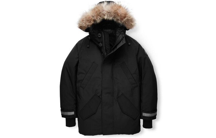 Мужской пуховик Canada Goose, черный
Мужской пуховик Canada Goose, черный