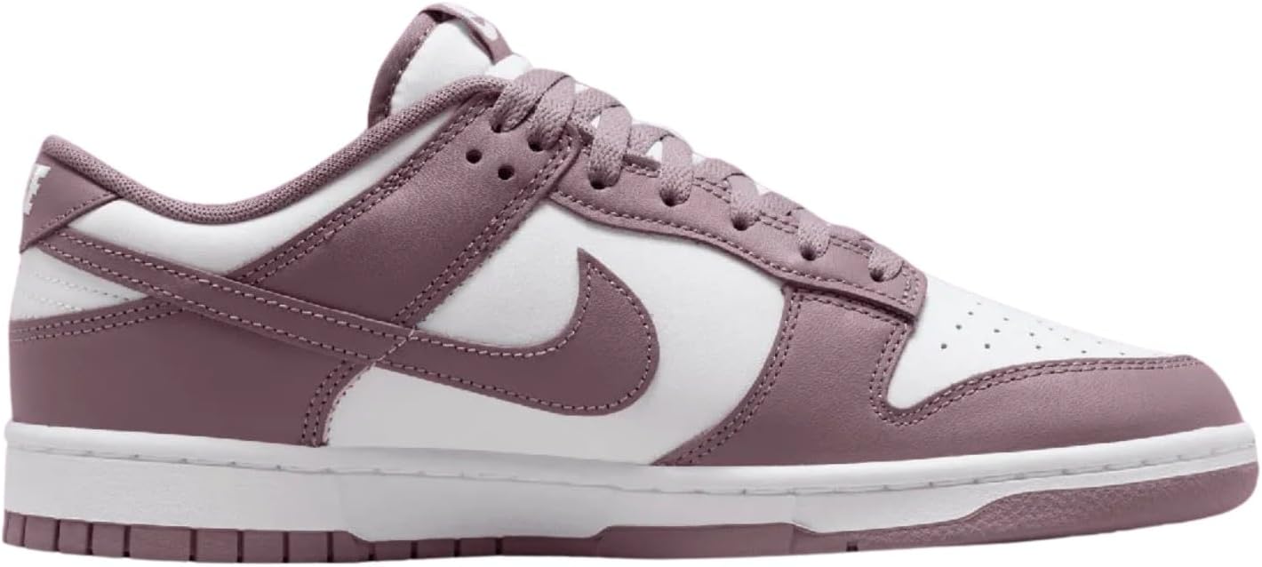 Кроссовки NIKE DUNK LOW RETRO, белый/бежевый
Кроссовки NIKE DUNK LOW RETRO, белый/бежевый