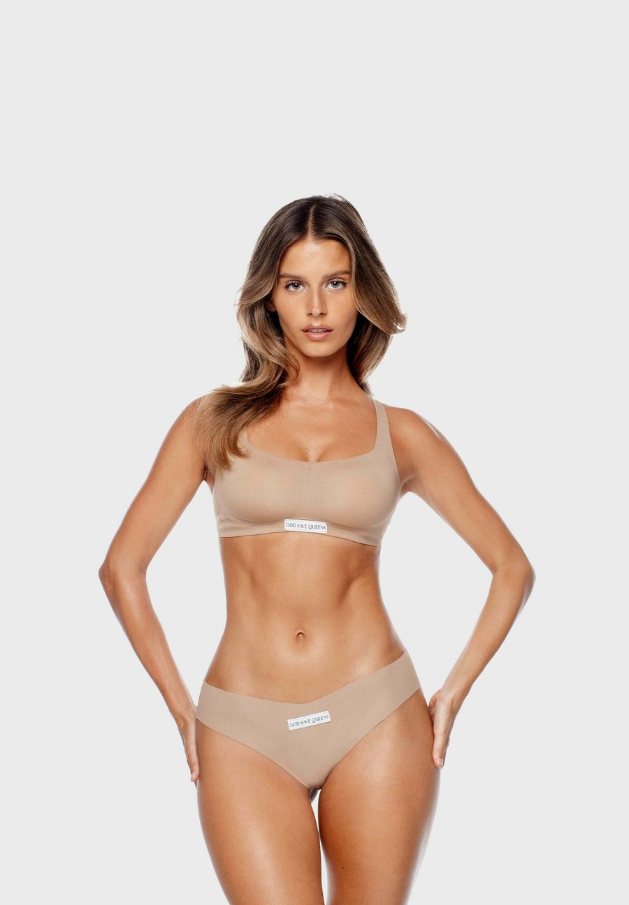 Бюстгальтер God Save Queens SECOND SKIN DOJA, Mocha/Nude
Бюстгальтер God Save Queens SECOND SKIN DOJA, Mocha/Nude