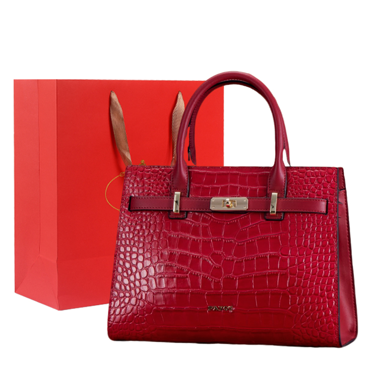 Сумка из кожи коровы, через плечо, кросс-боди, классическая женская, бордовый/дымчато-голубой/экрю/берлинская лазурь PAYOT, черный 
Сумка из кожи коровы, через плечо, кросс-боди, классическая женская, бордовый/дымчато-голубой/экрю/берлинская лазурь PAYOT, черный