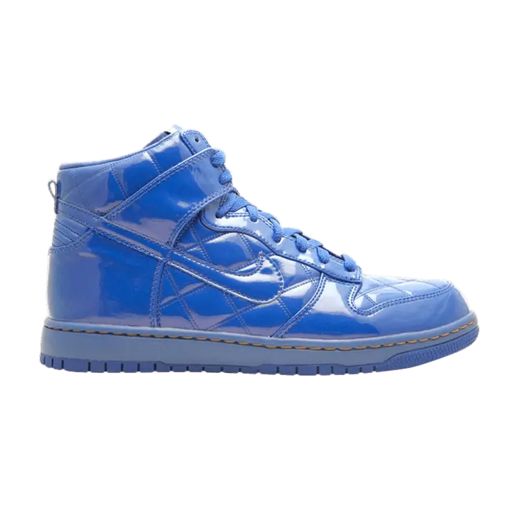 Кроссовки Nike Dunk High Supreme
Кроссовки Nike Dunk High Supreme