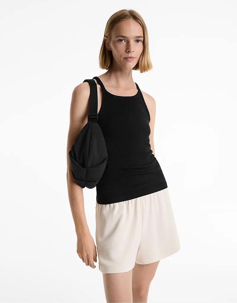 Топ Oysho Rib на тонких бретелях с хлопком и модалом черного цвета
Топ Oysho Rib на тонких бретелях с хлопком и модалом черного цвета