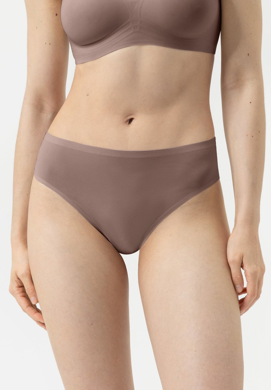 Трусы mey SERIE SIMPLY BETTER INVISIBLES, Milk N Coffee/Light Brown
Трусы mey SERIE SIMPLY BETTER INVISIBLES, Milk N Coffee/Light Brown