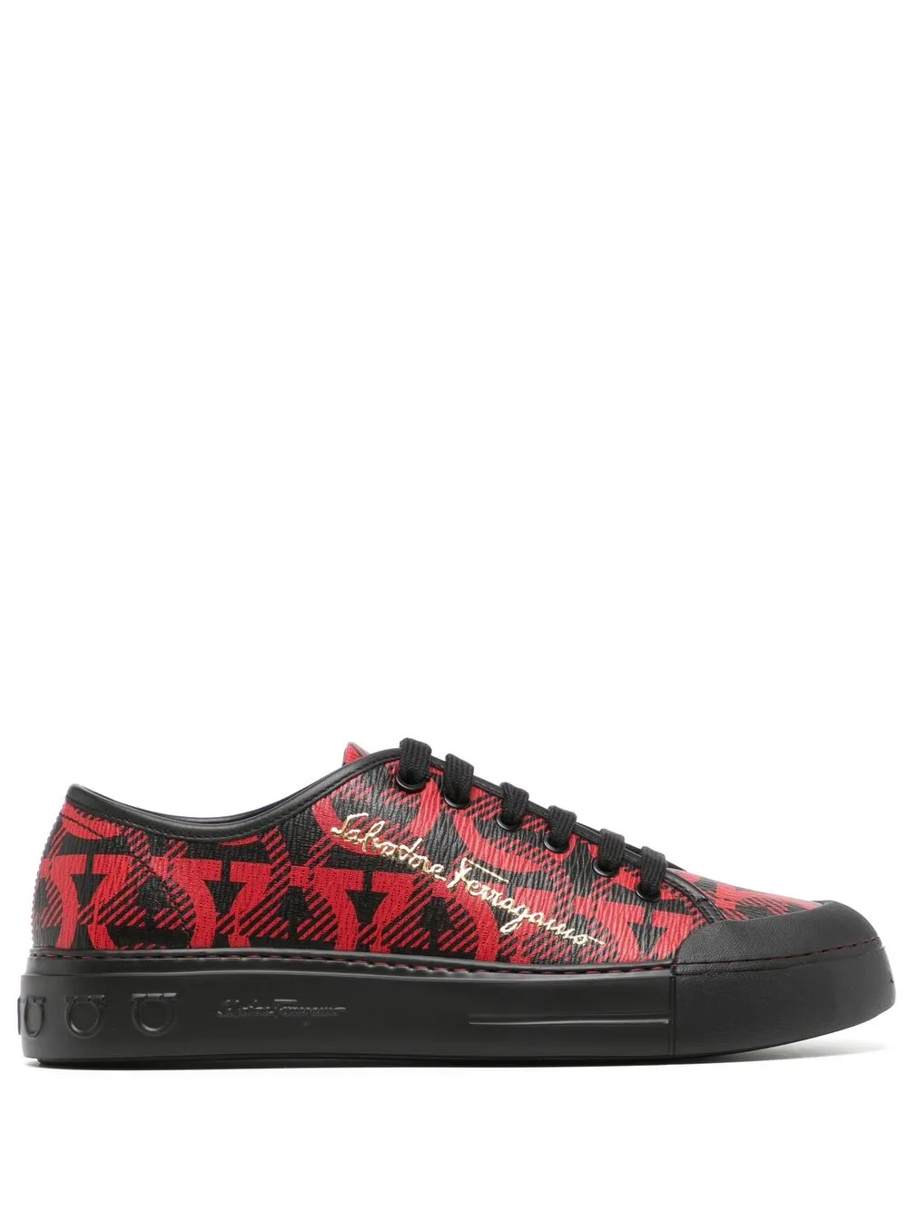 Кеды с узором Gancini Ferragamo, красный
Кеды с узором Gancini Ferragamo, красный