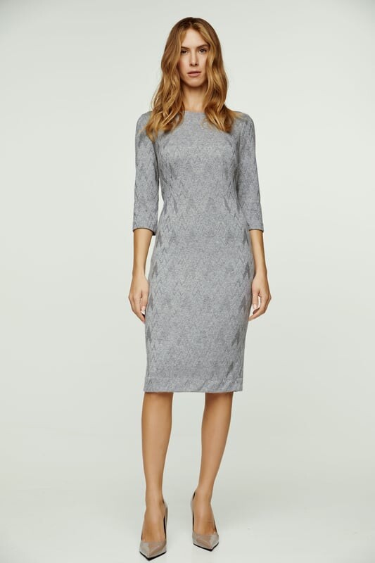 Серое жаккардовое платье с рукавами 3/4 Conquista, серый
Серое жаккардовое платье с рукавами 3/4 Conquista, серый