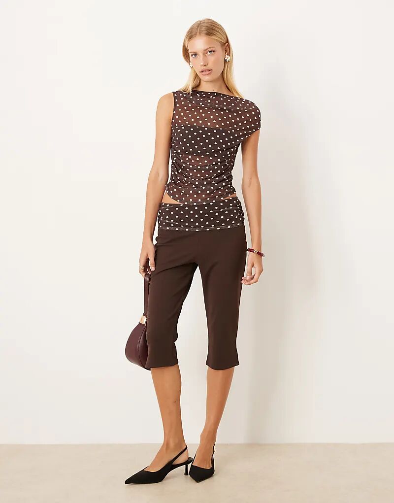 Капри ASOS DESIGN с сетчатой отделкой в коричневый горошек — часть комплекта
Капри ASOS DESIGN с сетчатой отделкой в коричневый горошек — часть комплекта