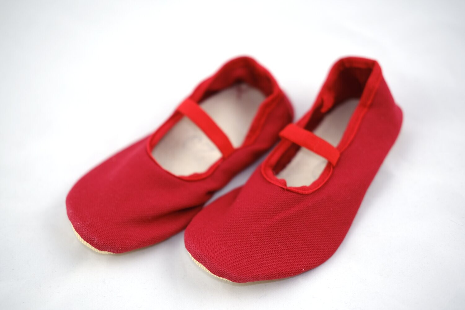 Спортивные кроссовки Morgenspruch Eurythmieversand Gymnastikschuhe, красный
Спортивные кроссовки Morgenspruch Eurythmieversand Gymnastikschuhe, красный