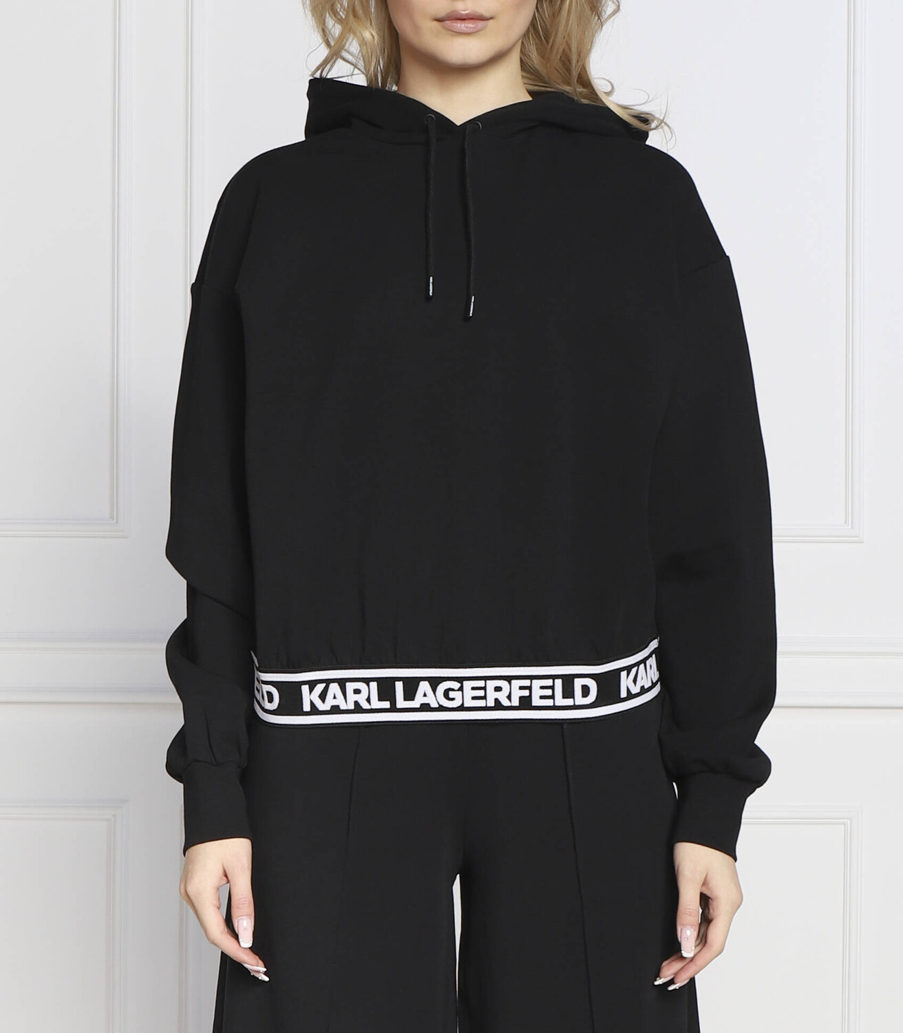Толстовка Karl Lagerfeld bonded Regular Fit, черный
Толстовка Karl Lagerfeld bonded Regular Fit, черный