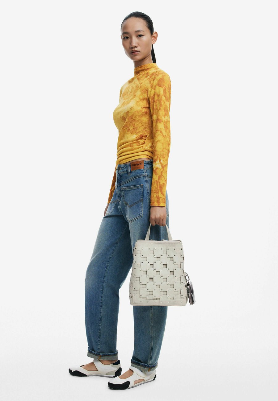 Рюкзак Desigual Rucksack, Brown
Рюкзак Desigual Rucksack, Brown