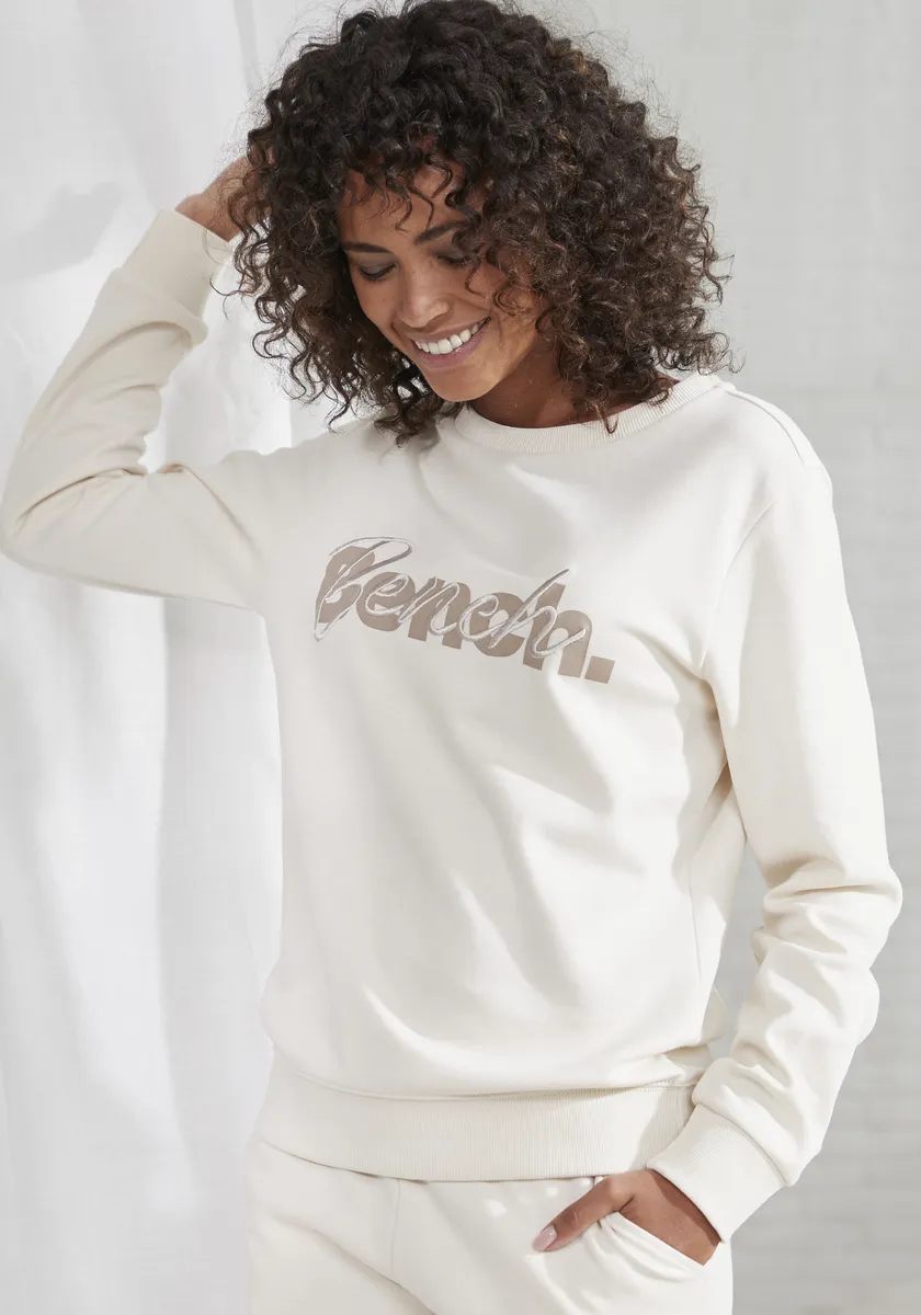Bench Толстовка для отдыха с логотипом и вышивкой, костюм для отдыха Bench Loungewear, цвет Sand
Bench Толстовка для отдыха с логотипом и вышивкой, костюм для отдыха Bench Loungewear, цвет Sand