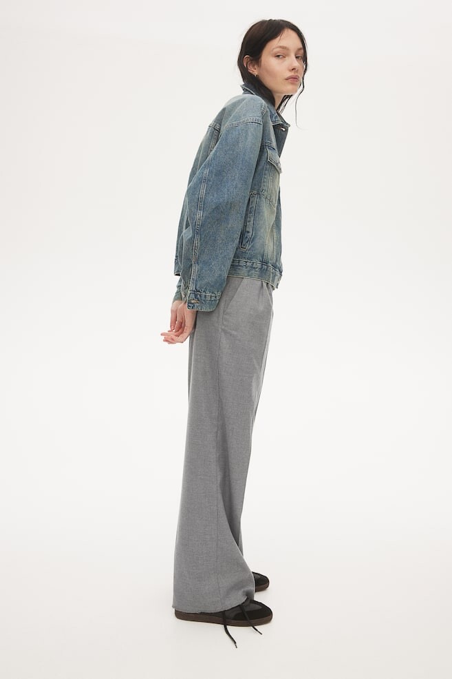 Элегантные брюки H&M, серый
Элегантные брюки H&M, серый