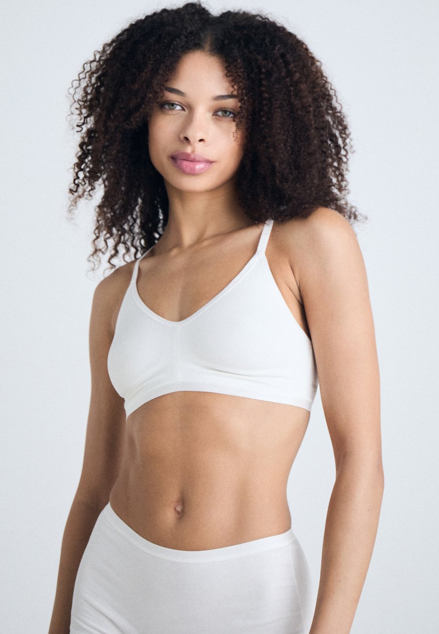 Бюстгальтер Sloggi GO DAILY SOFT BRA, White
Бюстгальтер Sloggi GO DAILY SOFT BRA, White
