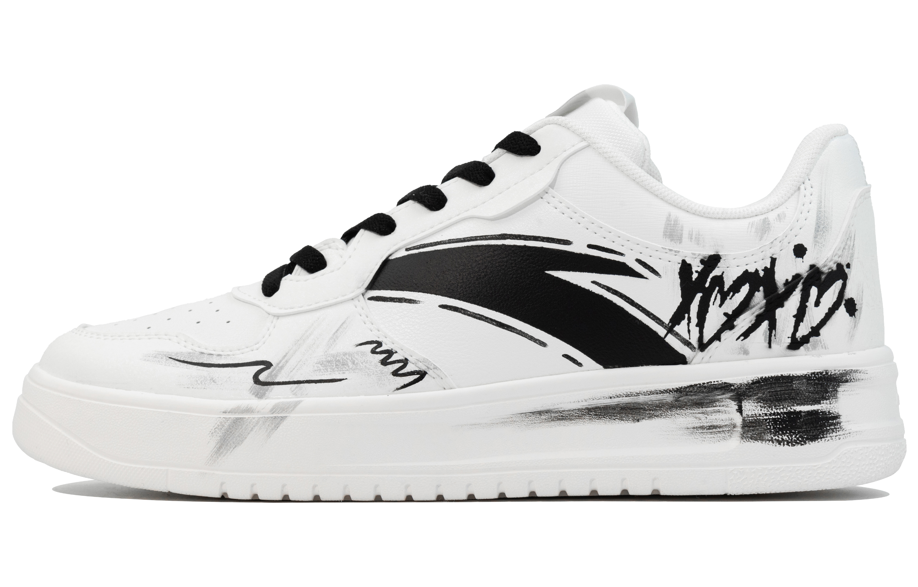 ANTA Низкие противоскользящие амортизирующие кроссовки для скейтбординга, мужские, черно-белые
ANTA Низкие противоскользящие амортизирующие кроссовки для скейтбординга, мужские, черно-белые