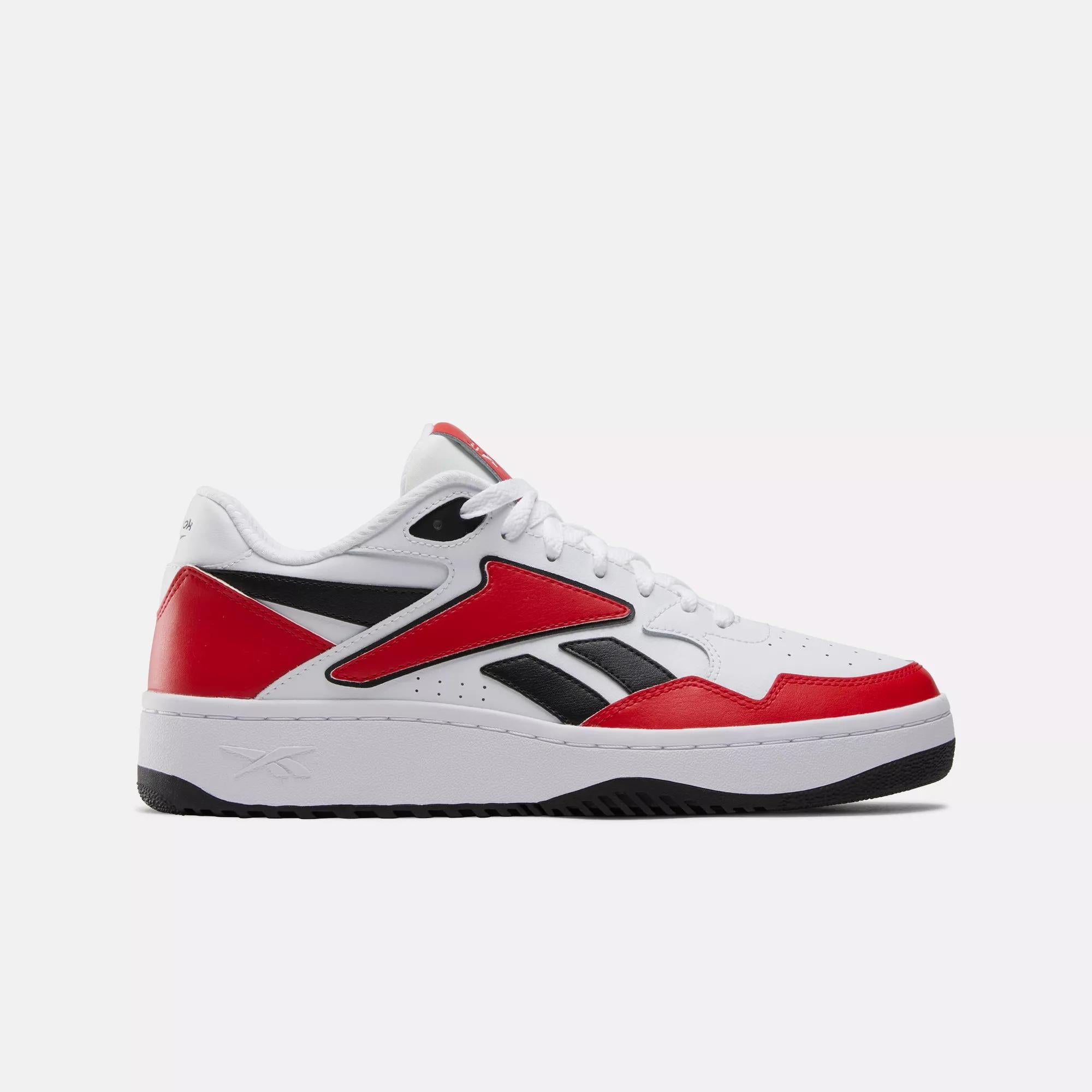 Баскетбольные кроссовки ATR Chill Reebok, цвет white / vector red / black
Баскетбольные кроссовки ATR Chill Reebok, цвет white / vector red / black
