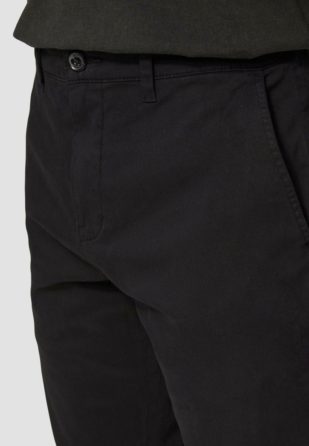 Чиносы QS, черный
Чиносы QS, черный