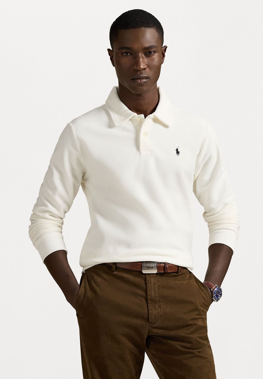 Джемпер Polo Ralph Lauren BRUSHED FLEECE POLO-COLLAR PULLOVER, Trophy Cream/Dark Blue
Джемпер Polo Ralph Lauren BRUSHED FLEECE POLO-COLLAR PULLOVER, Trophy Cream/Dark Blue