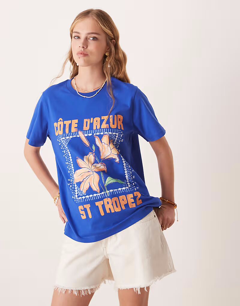 Футболка ASOS DESIGN классического кроя с принтом Сен-Тропе синего цвета 
Футболка ASOS DESIGN классического кроя с принтом Сен-Тропе синего цвета