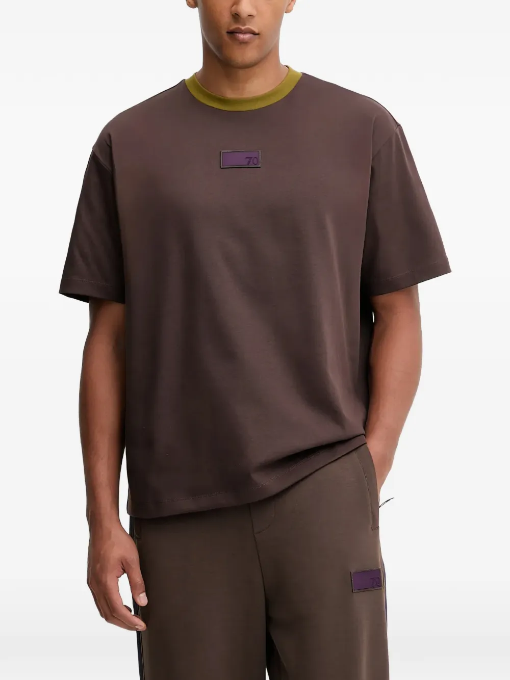 Футболка с нашивкой Ea7 Emporio Armani, коричневый
Футболка с нашивкой Ea7 Emporio Armani, коричневый