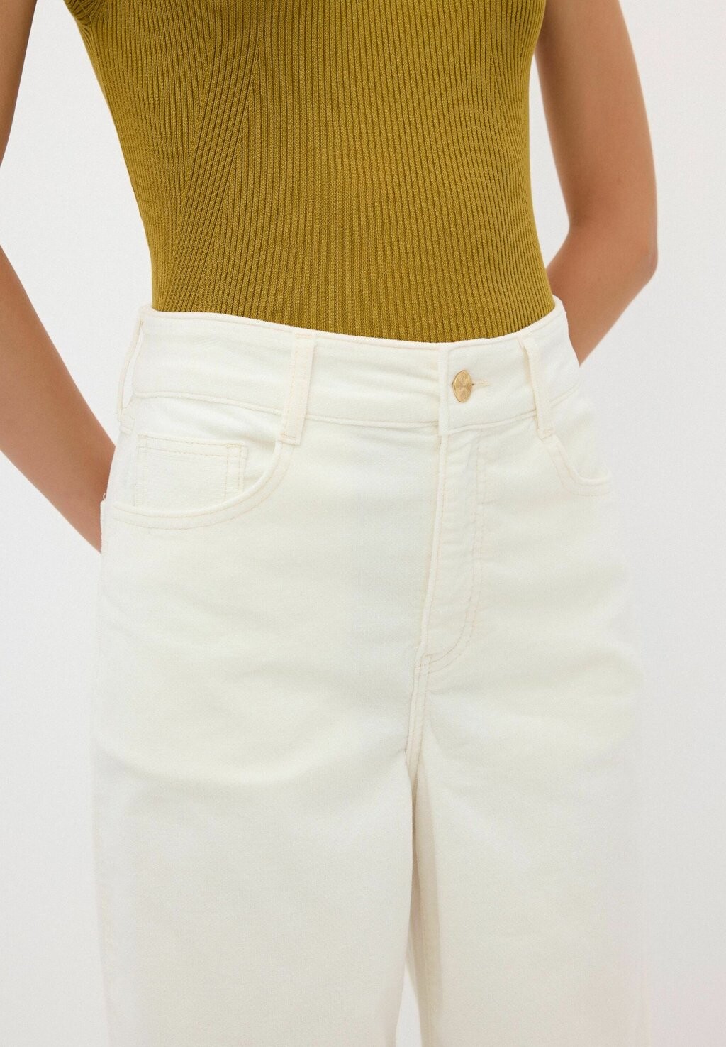 Брюки adL, бежевый
Брюки adL, бежевый