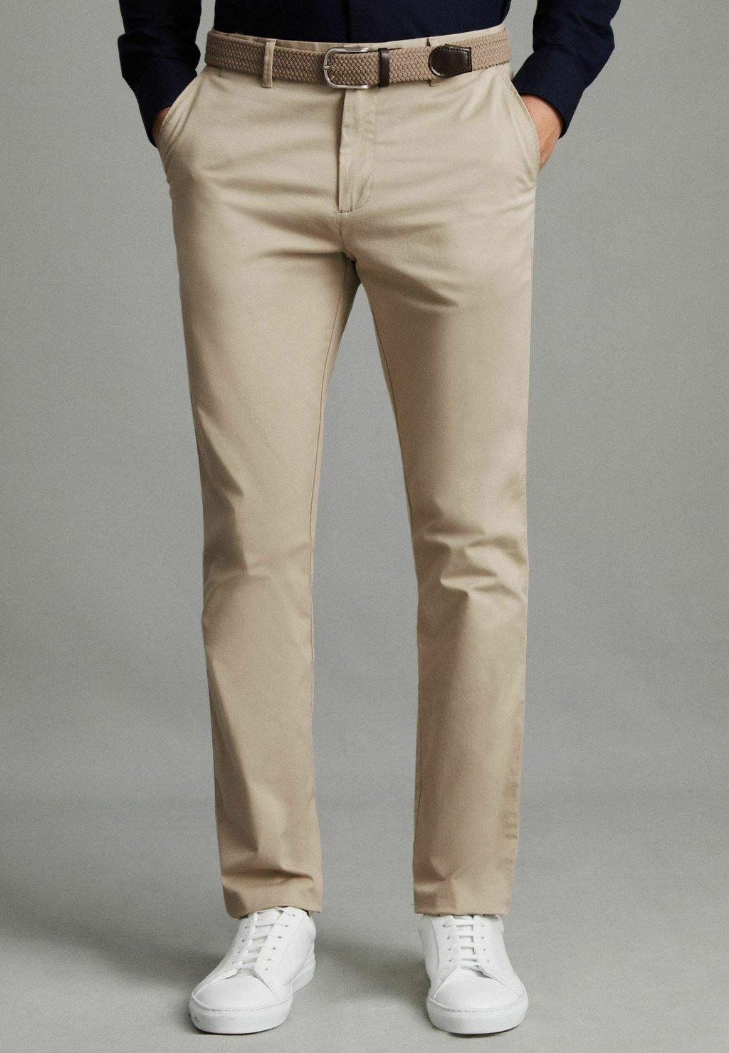 Чиносы Reiss, бежевый
Чиносы Reiss, бежевый