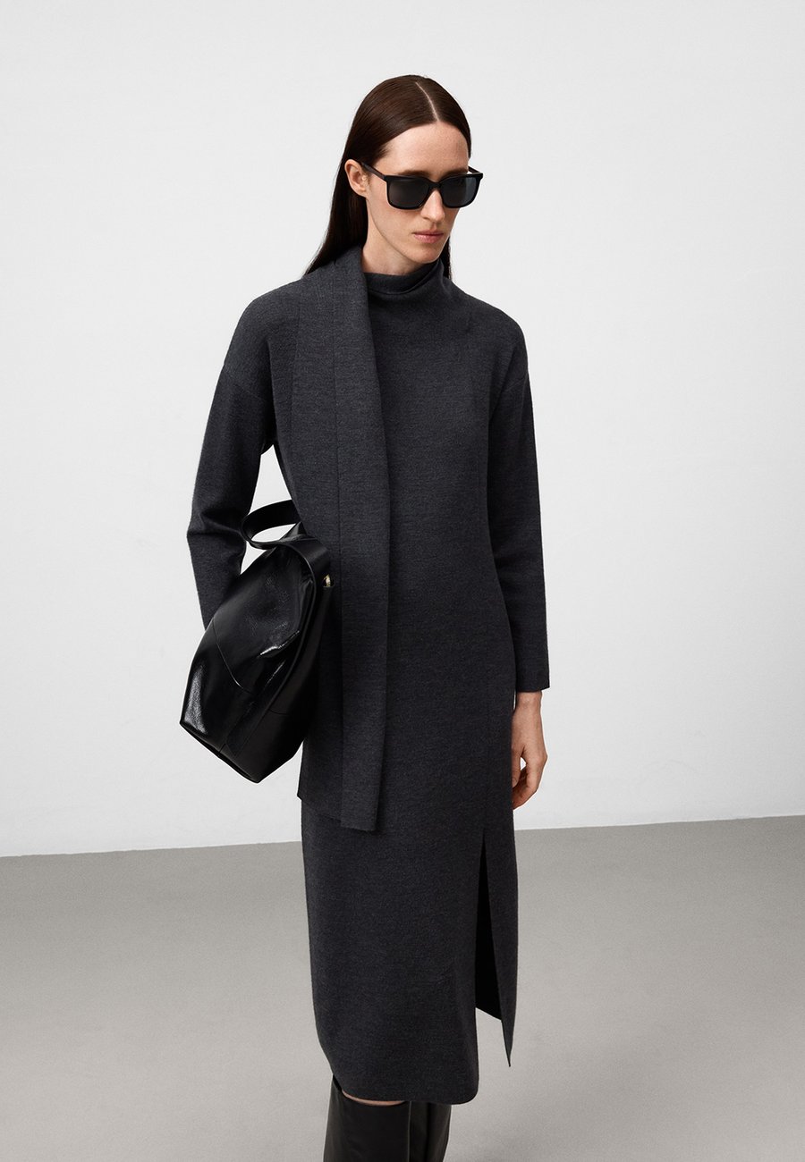Платье ADOLFO DOMINGUEZ SCARF-COLLAR MIDI, Grey Melange/Grey
Платье ADOLFO DOMINGUEZ SCARF-COLLAR MIDI, Grey Melange/Grey