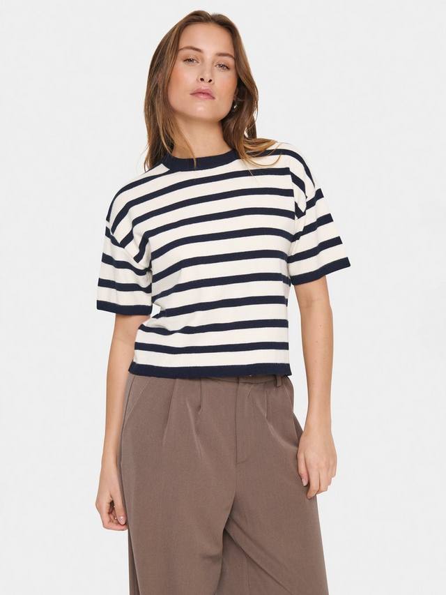 Likam джемпер с коротким рукавом в полоску Saint Tropez, Winter White/Night Sky
Likam джемпер с коротким рукавом в полоску Saint Tropez, Winter White/Night Sky