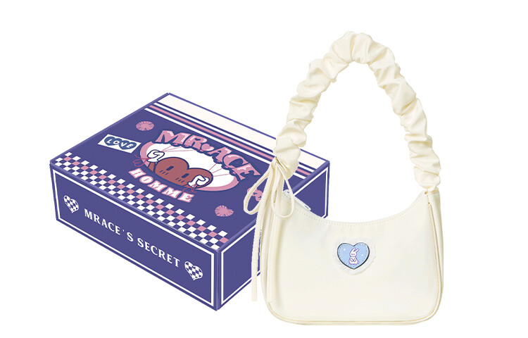 Mr.Ace Homme Женская сумка через плечо, Молочные конфеты белые (включая фирменную подарочную коробку)
Mr.Ace Homme Женская сумка через плечо, Молочные конфеты белые (включая фирменную подарочную коробку)