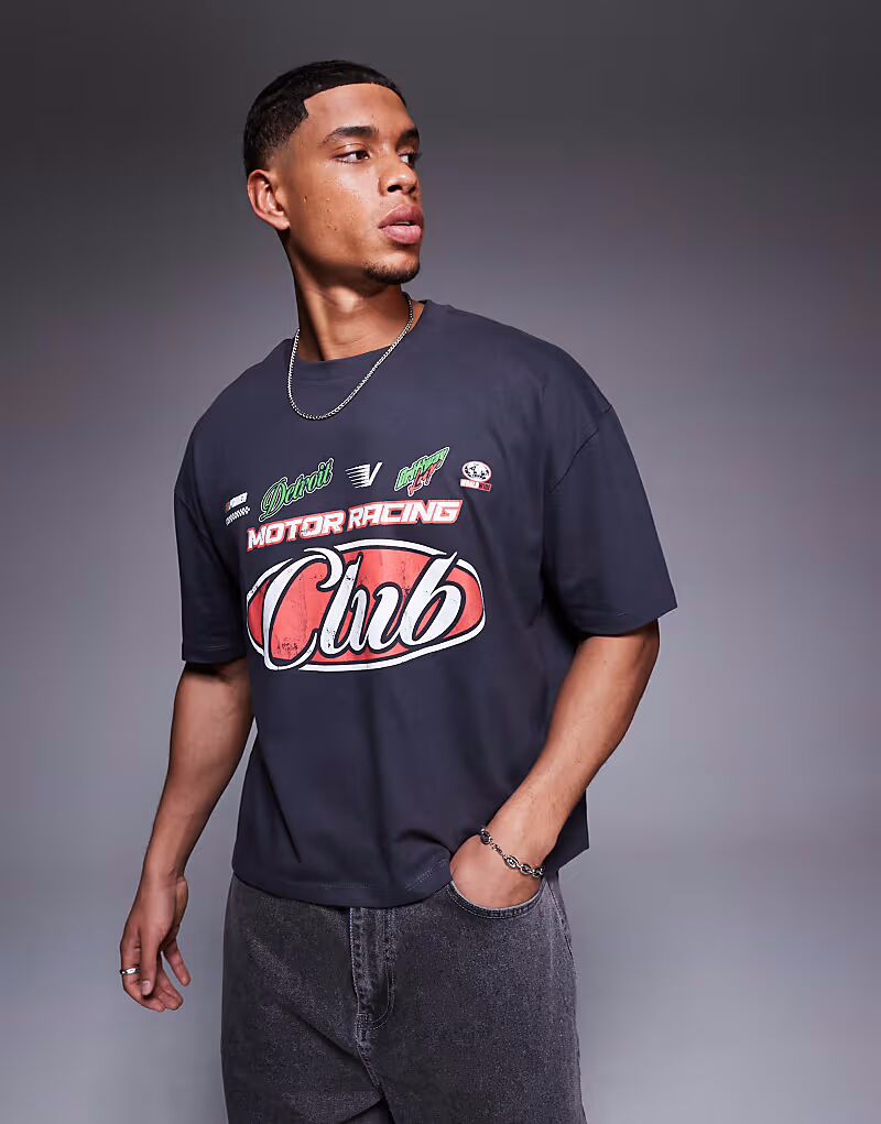 Футболка свободного кроя ASOS DESIGN oversize со спортивной графикой в угольно-сером цвете
Футболка свободного кроя ASOS DESIGN oversize со спортивной графикой в угольно-сером цвете