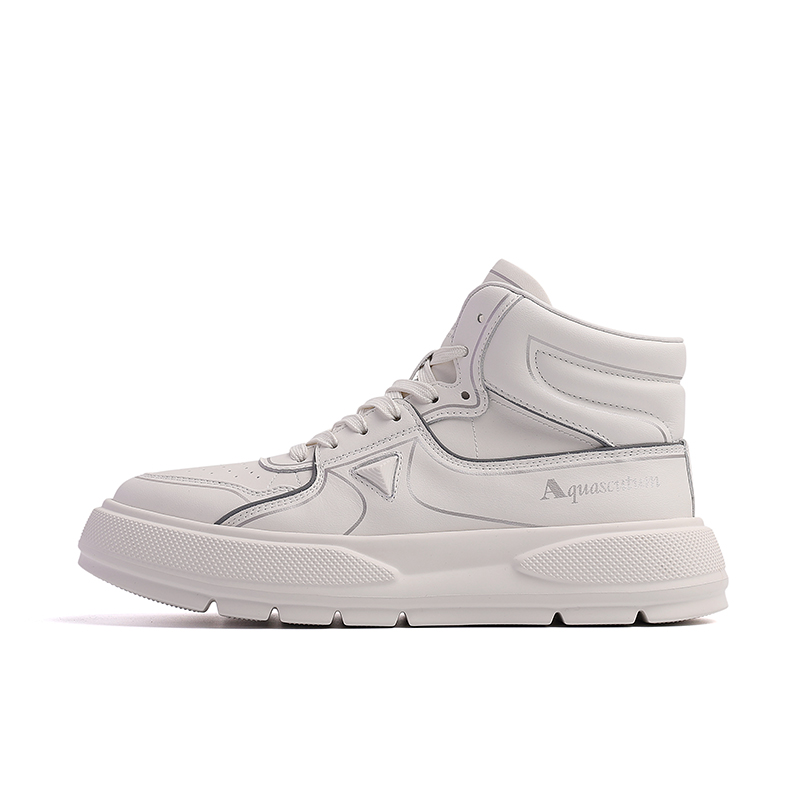 AQUASCUTUM Легкие высокие скейтерские кроссовки мужские белые, цвет White
AQUASCUTUM Легкие высокие скейтерские кроссовки мужские белые, цвет White