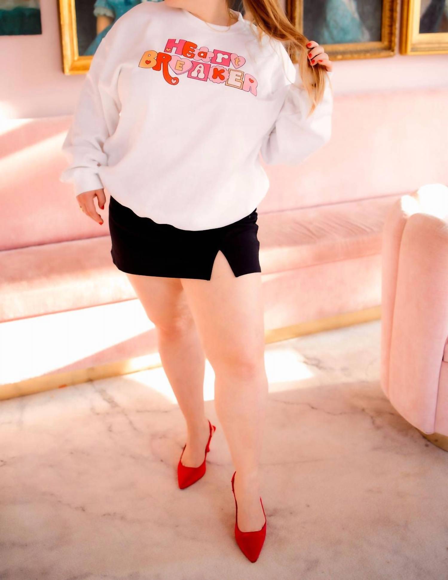 Толстовка Heartbreaker белого цвета ba&sh
Толстовка Heartbreaker белого цвета ba&sh