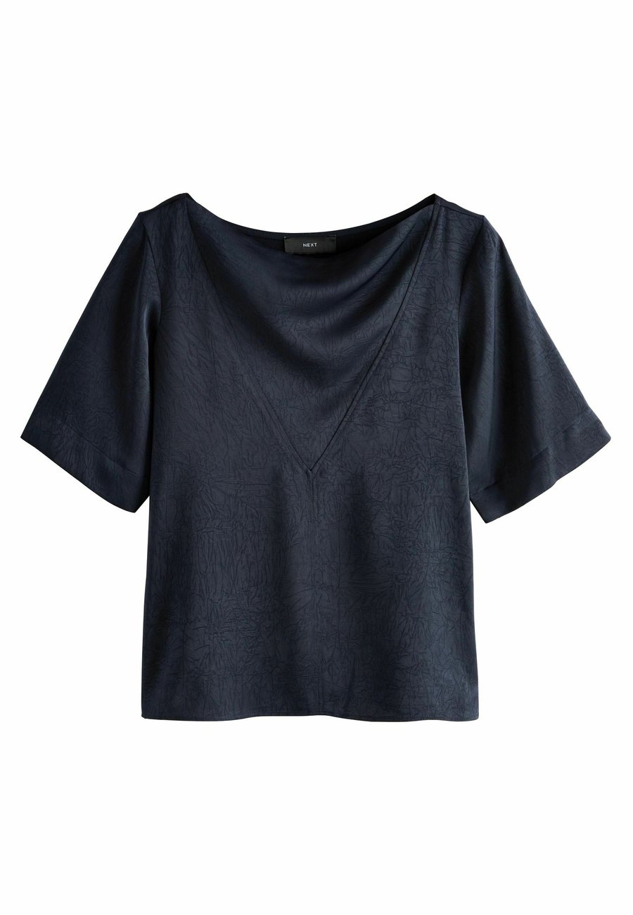 Блуза Next SHORT SLEEVE CRINKLE COWL NECK, Navy/Blue
Блуза Next SHORT SLEEVE CRINKLE COWL NECK, Navy/Blue