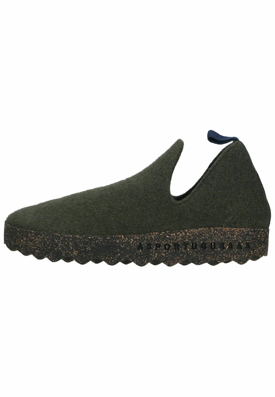 Лоферы ASPORTUGUESAS Slip-ons, Miltiarygreen/Green
Лоферы ASPORTUGUESAS Slip-ons, Miltiarygreen/Green