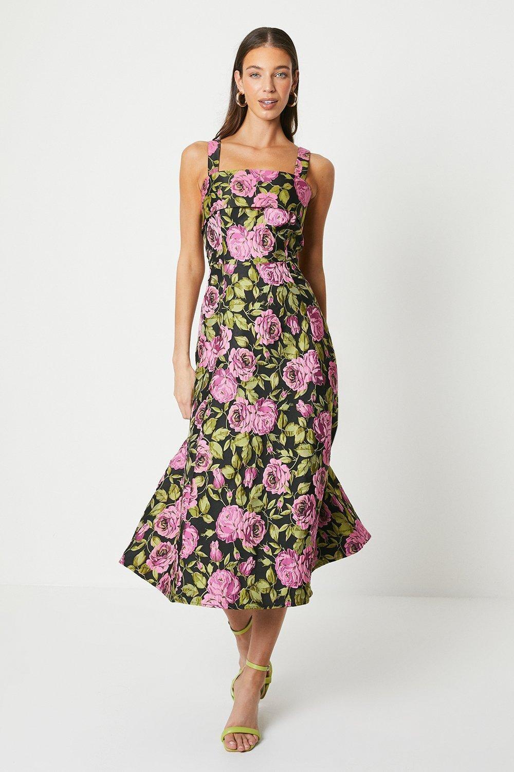 Жаккардовое платье миди с широкими бретелями Coast, черный
Жаккардовое платье миди с широкими бретелями Coast, черный