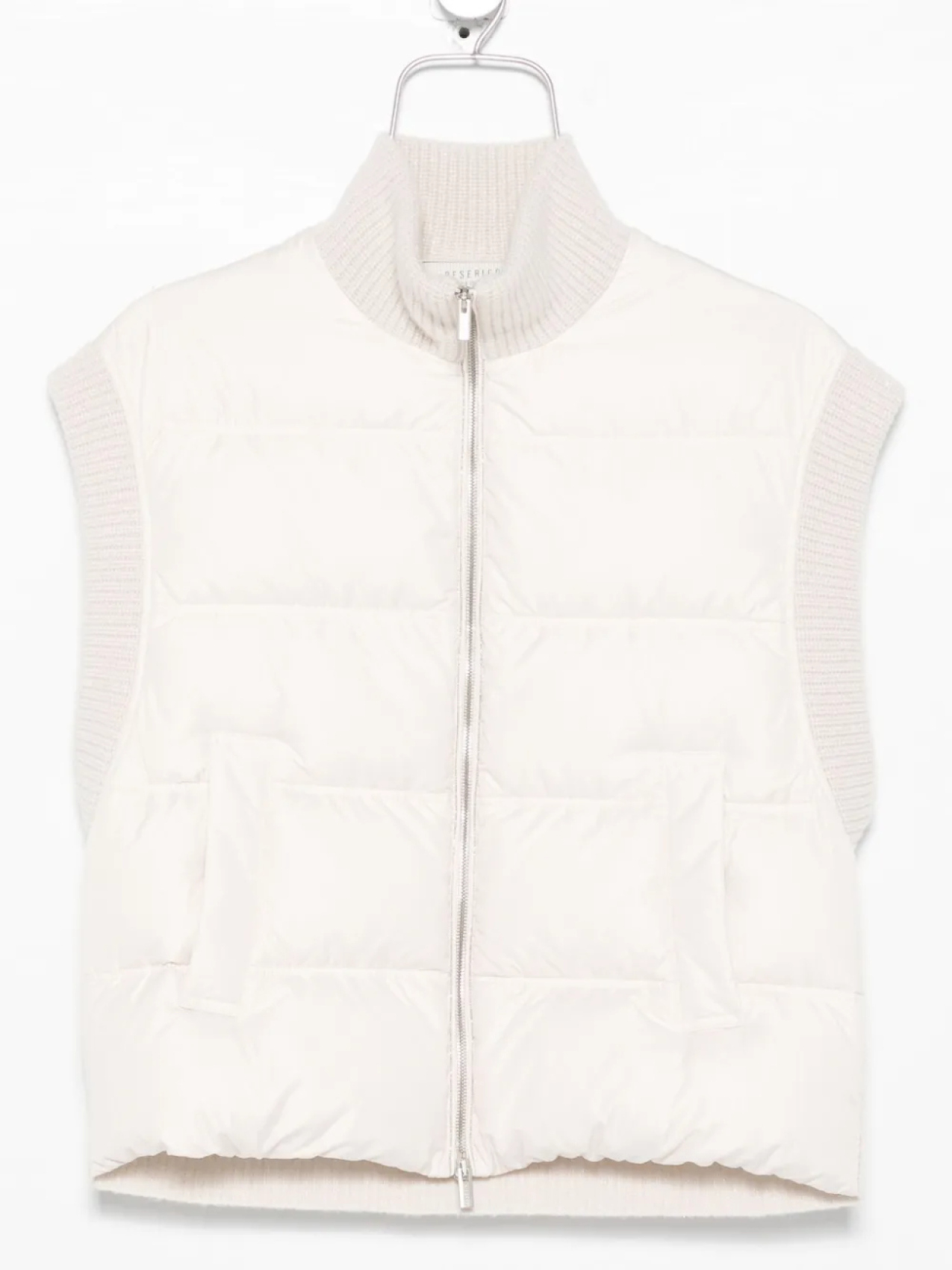 Стеганый жилет Peserico со вставками, нейтральный
Стеганый жилет Peserico со вставками, нейтральный