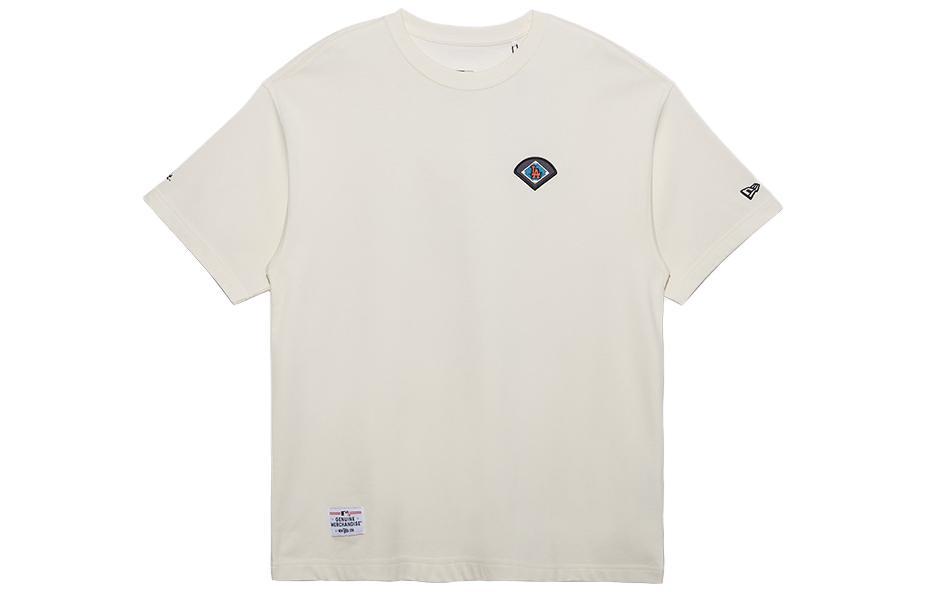 Футболка унисекс цвета слоновой кости New Era
Футболка унисекс цвета слоновой кости New Era